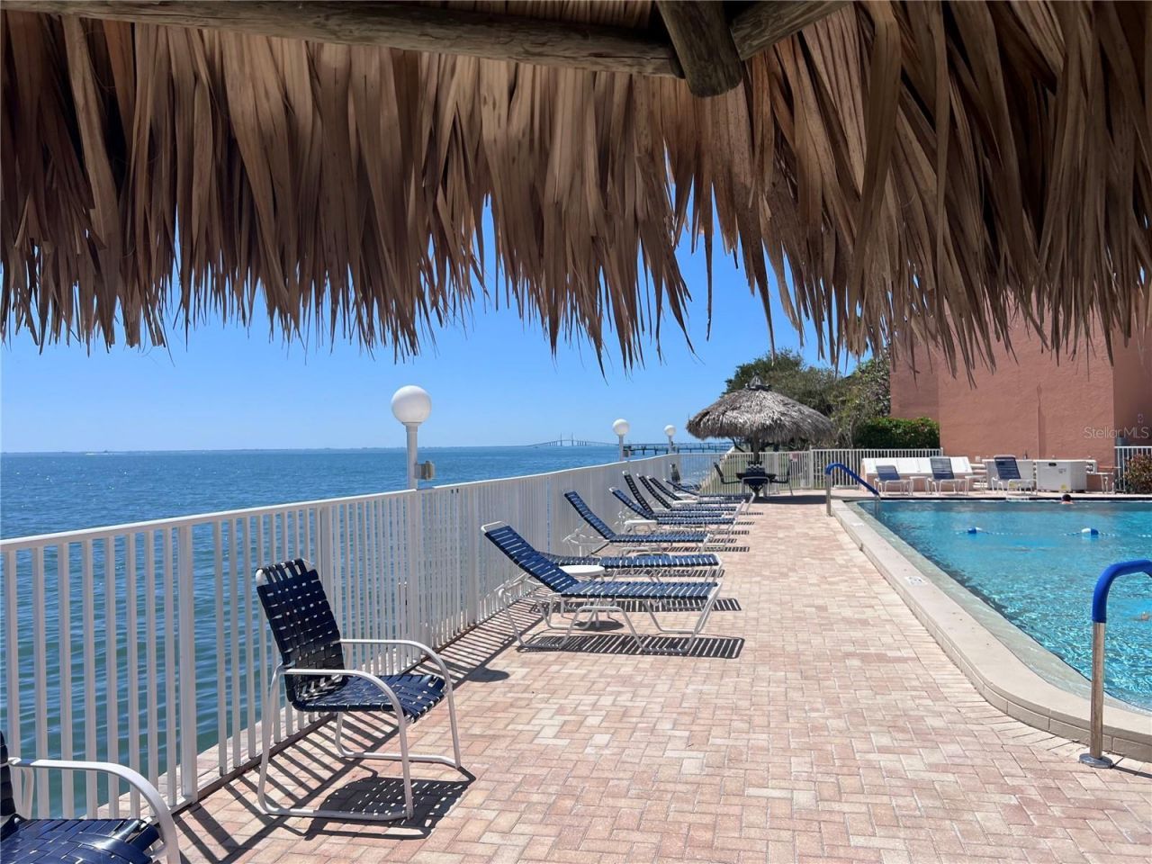 7430 Sunshine Skyway Lane S, Unit 501, Saint Petersburg, FL 33711 Photo