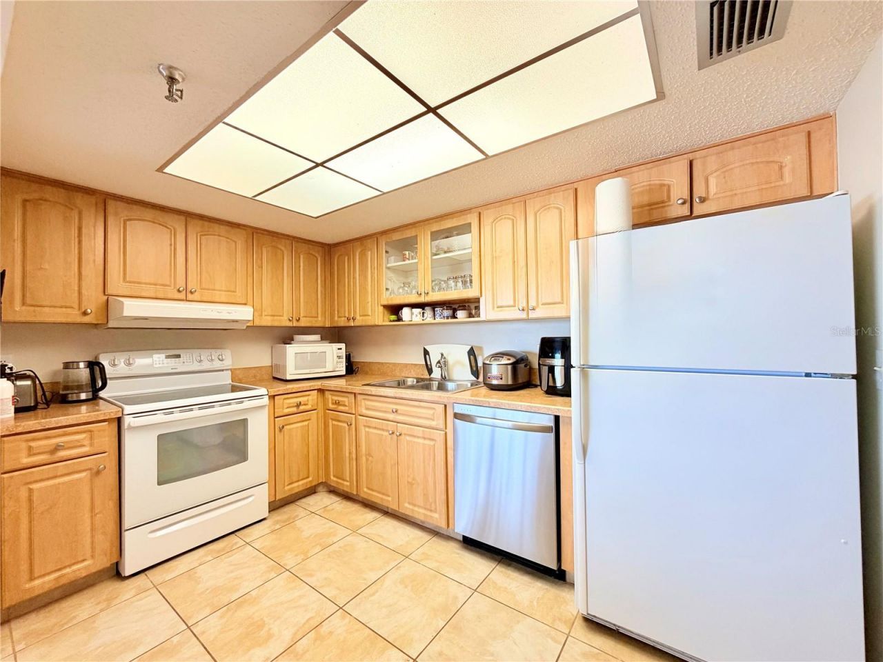7430 Sunshine Skyway Lane S, Unit 501, Saint Petersburg, FL 33711 Photo