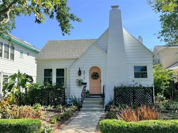 316 18TH AVENUE NE, ST PETERSBURG, FL 33704