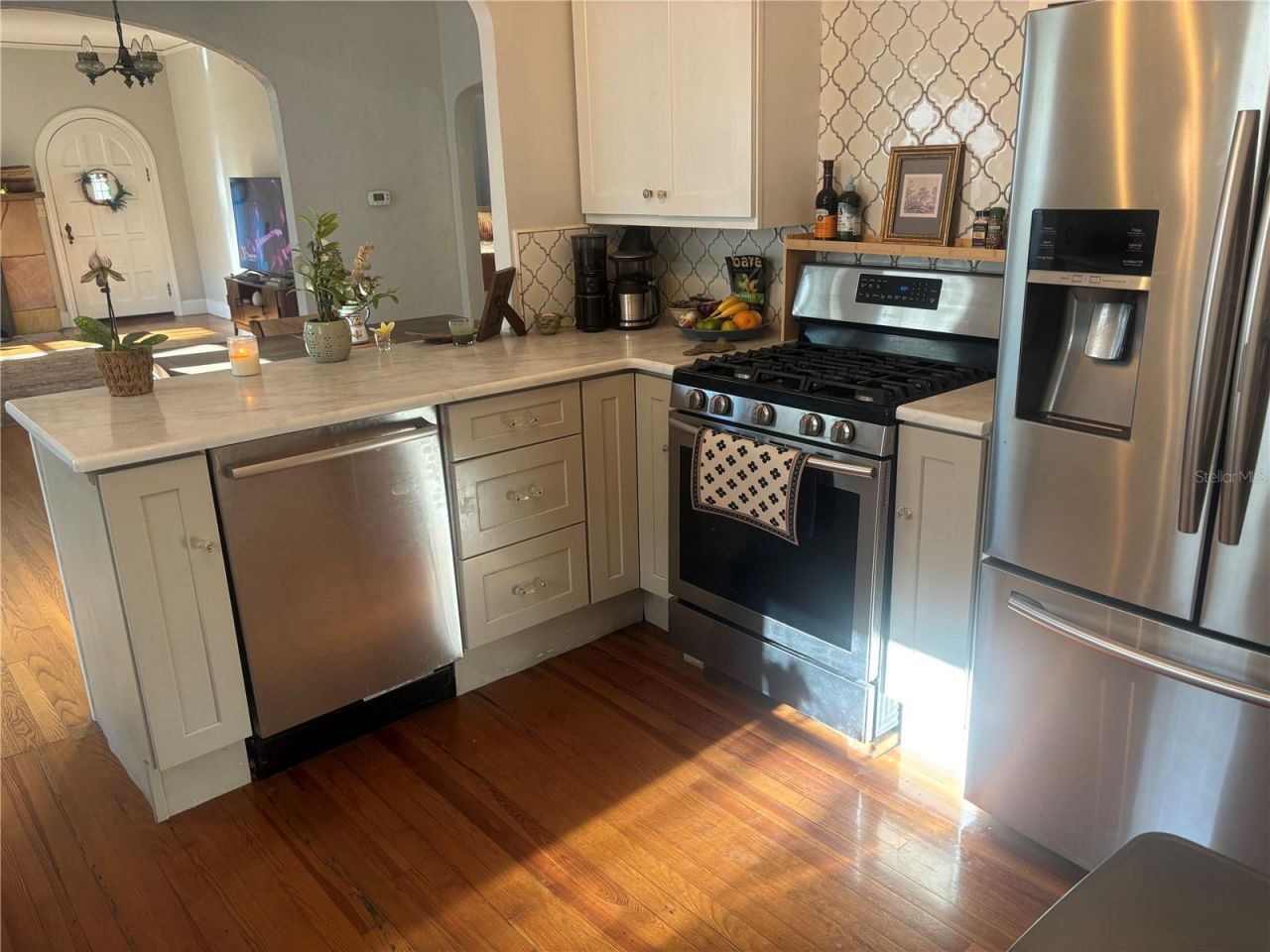 316 18th Avenue Ne, Saint Petersburg, FL 33704 Photo