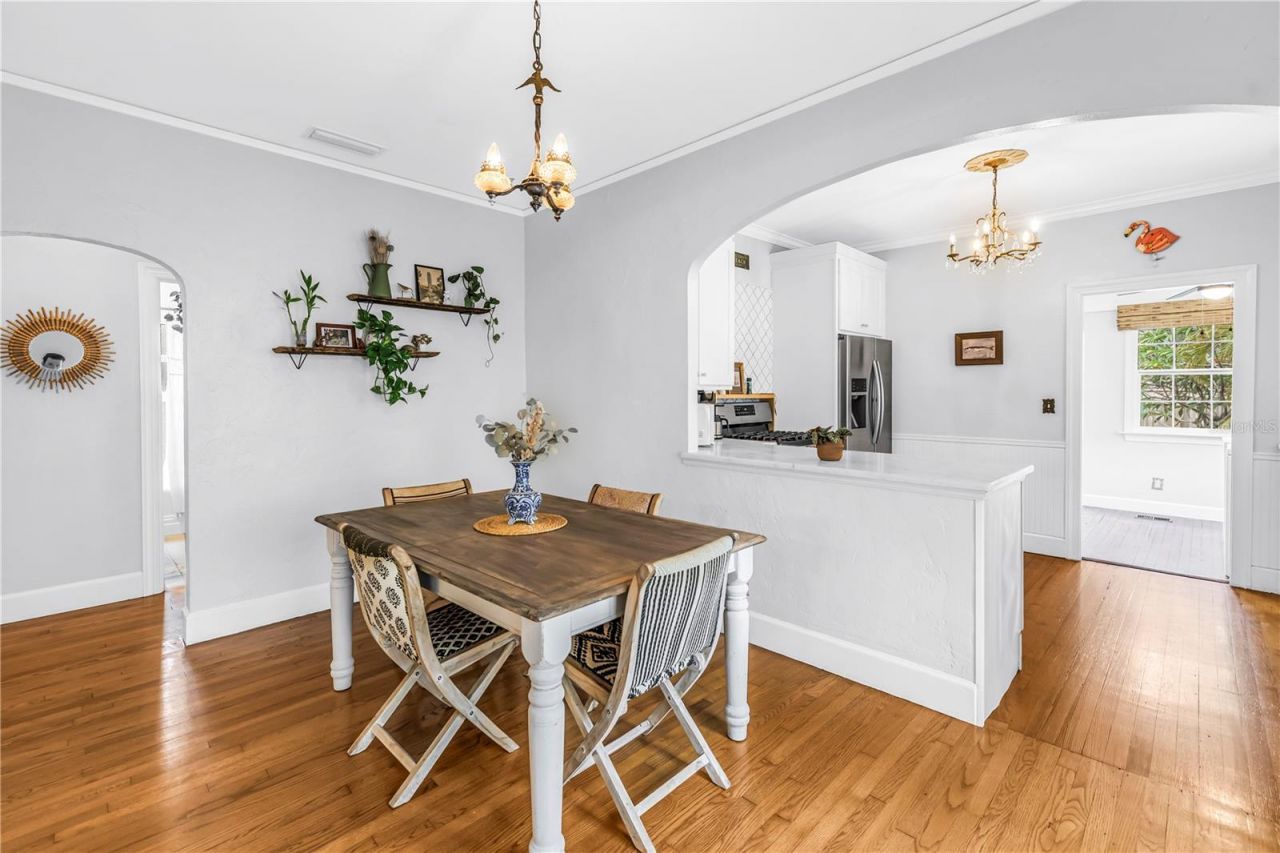316 18th Avenue Ne, Saint Petersburg, FL 33704 Photo