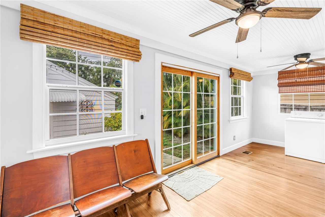 316 18th Avenue Ne, Saint Petersburg, FL 33704 Photo