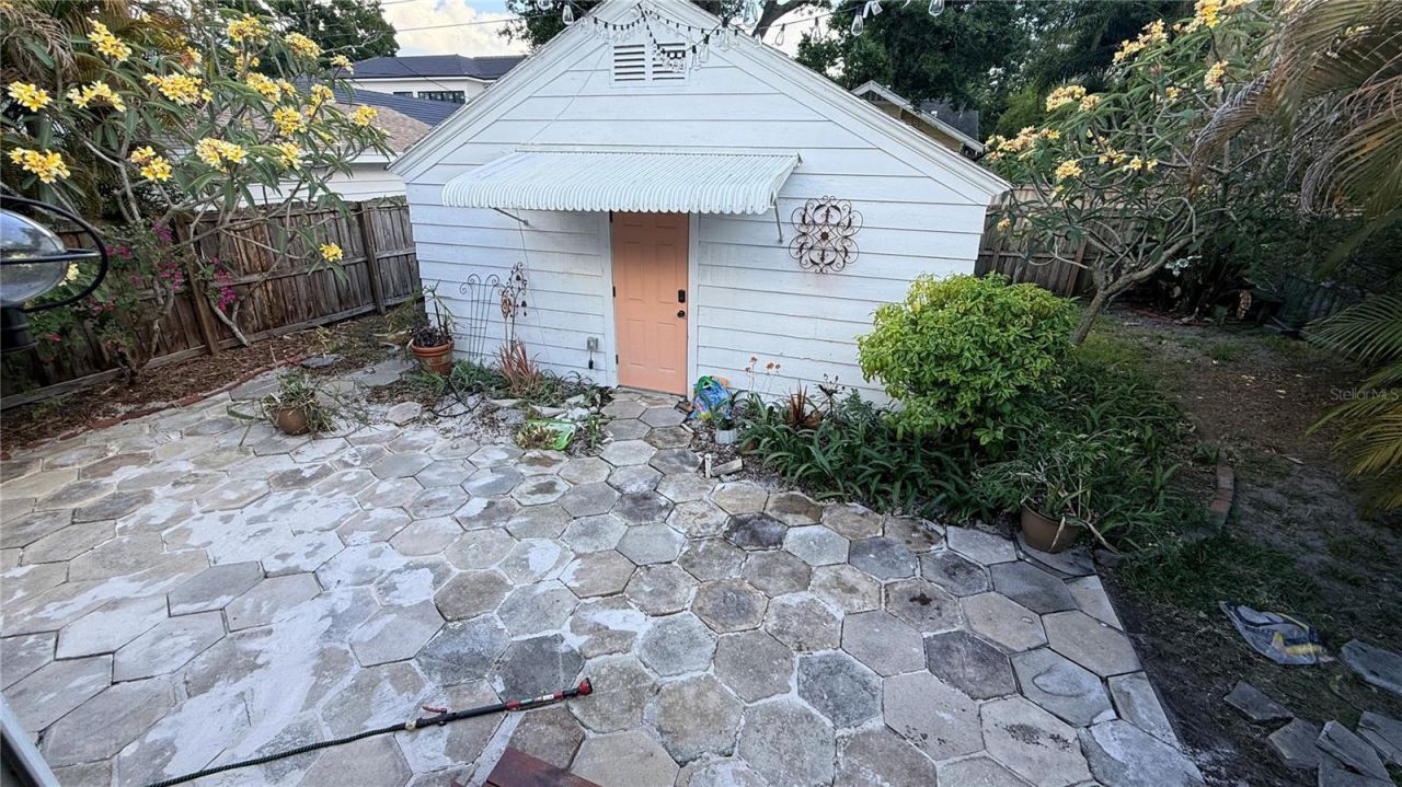 316 18th Avenue Ne, Saint Petersburg, FL 33704 Photo