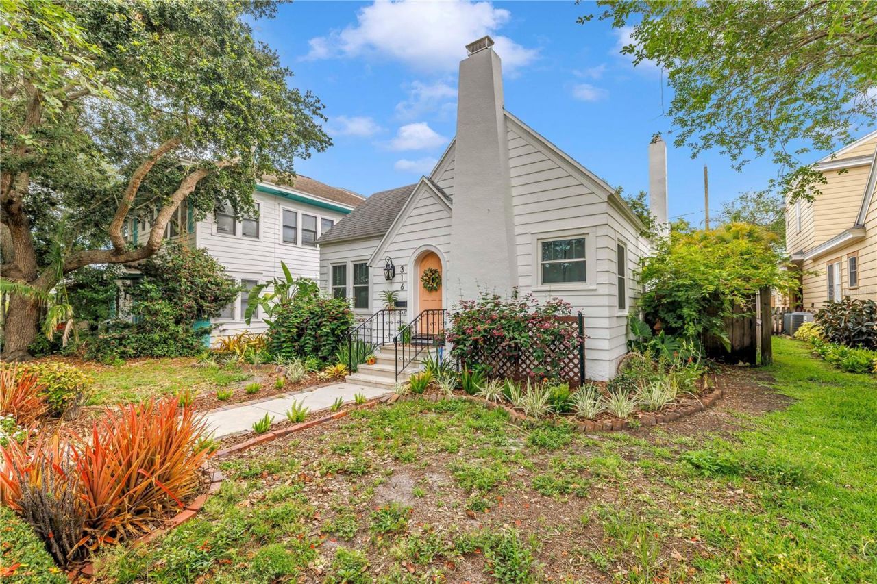 316 18th Avenue Ne, Saint Petersburg, FL 33704 Photo