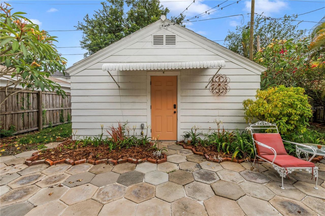 316 18th Avenue Ne, Saint Petersburg, FL 33704 Photo