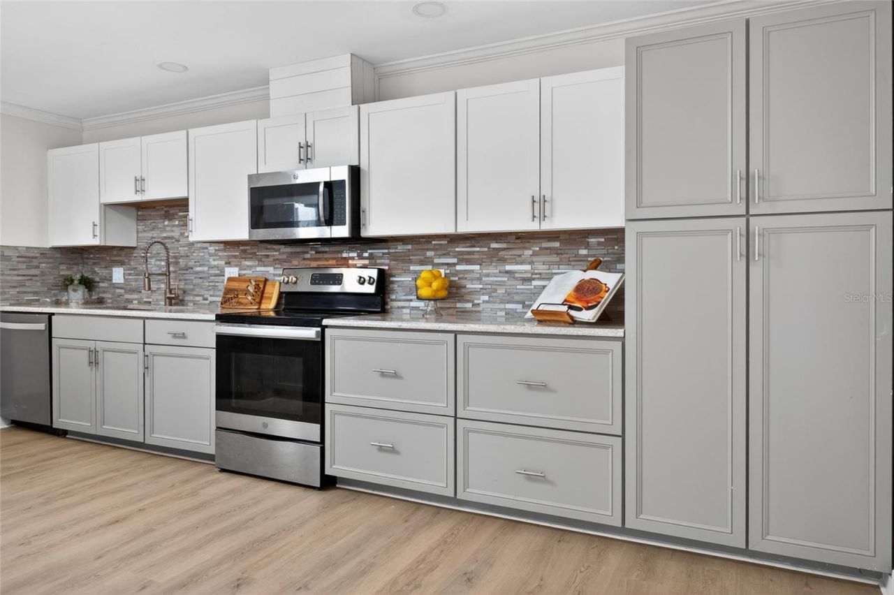 716 Green Rd , New Smyrna Beach, FL 32168 Photo