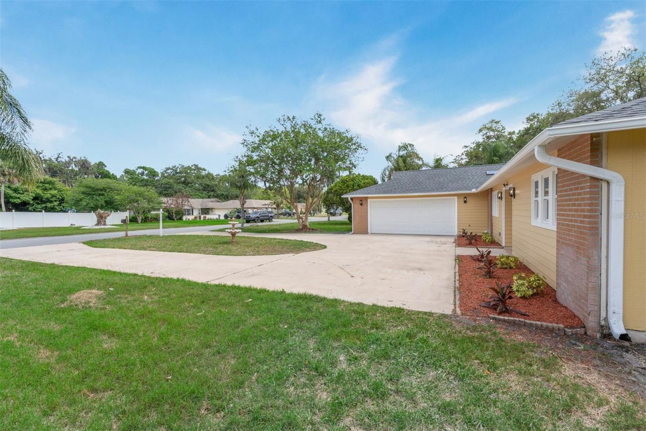 716 Green Rd, New Smyrna Beach, FL 32168 Photo
