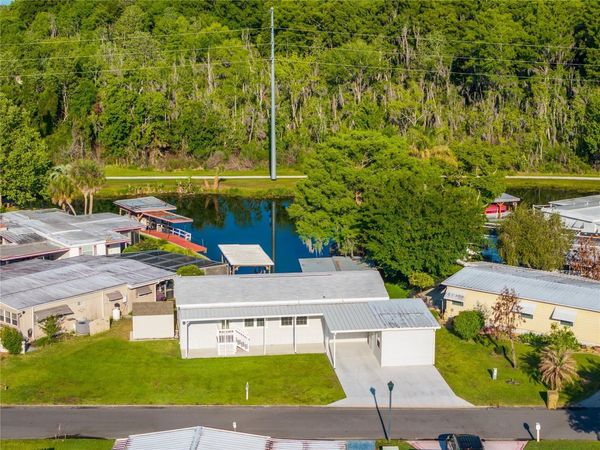 31609 TERRACE DRIVE , TAVARES, FL 32778