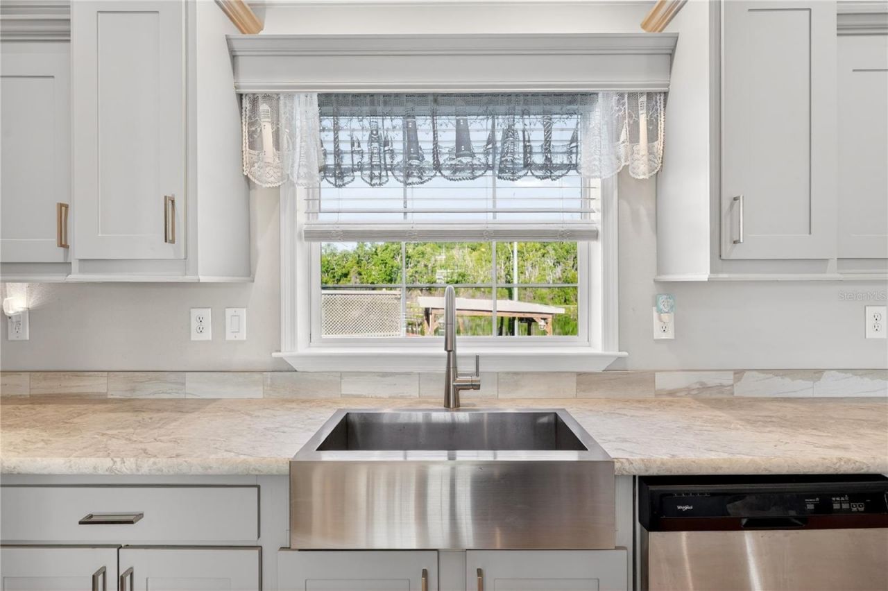 31609 Terrace Drive , Tavares, FL 32778 Photo