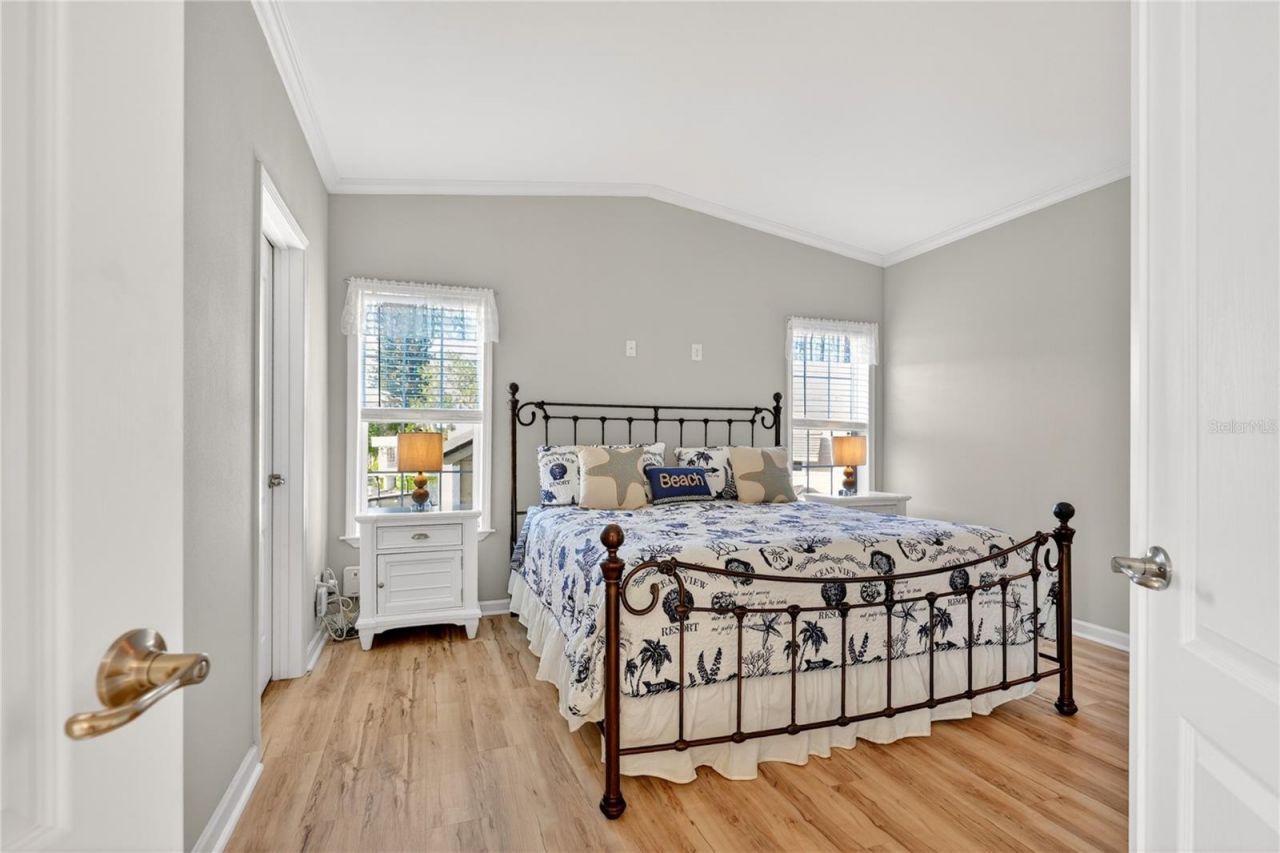 31609 Terrace Drive , Tavares, FL 32778 Photo