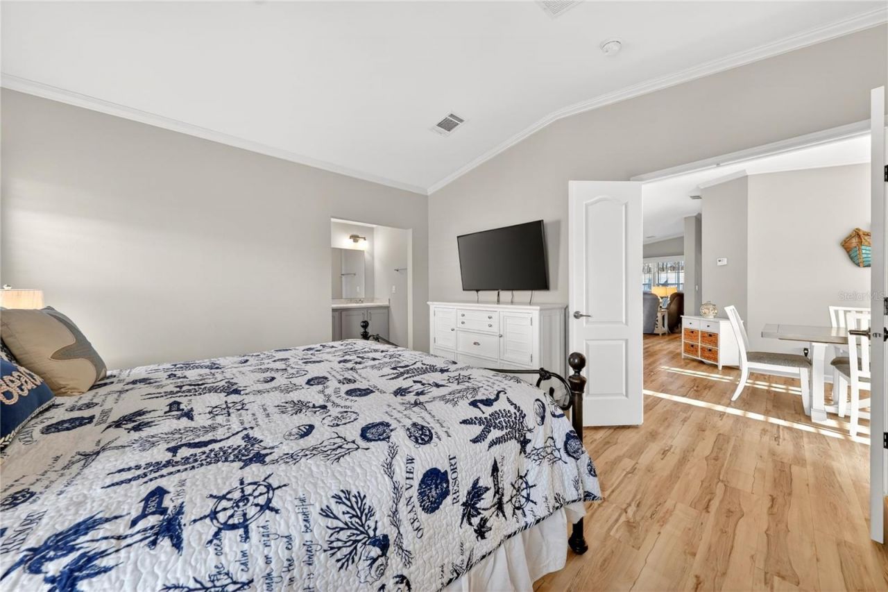 31609 Terrace Drive , Tavares, FL 32778 Photo