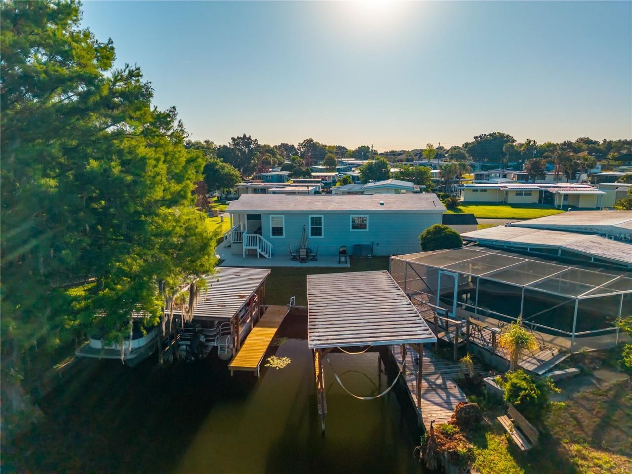 31609 Terrace Drive , Tavares, FL 32778 Photo