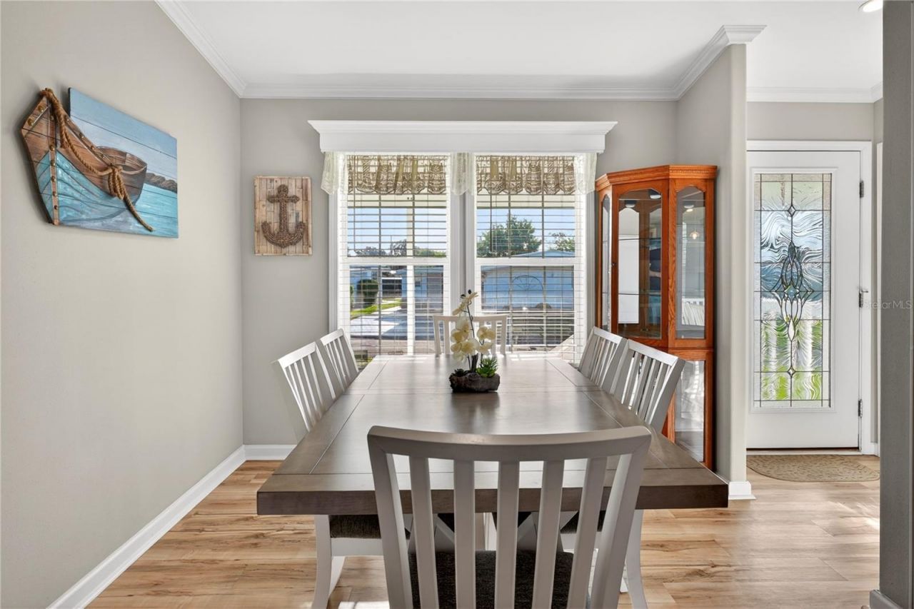 31609 Terrace Drive , Tavares, FL 32778 Photo