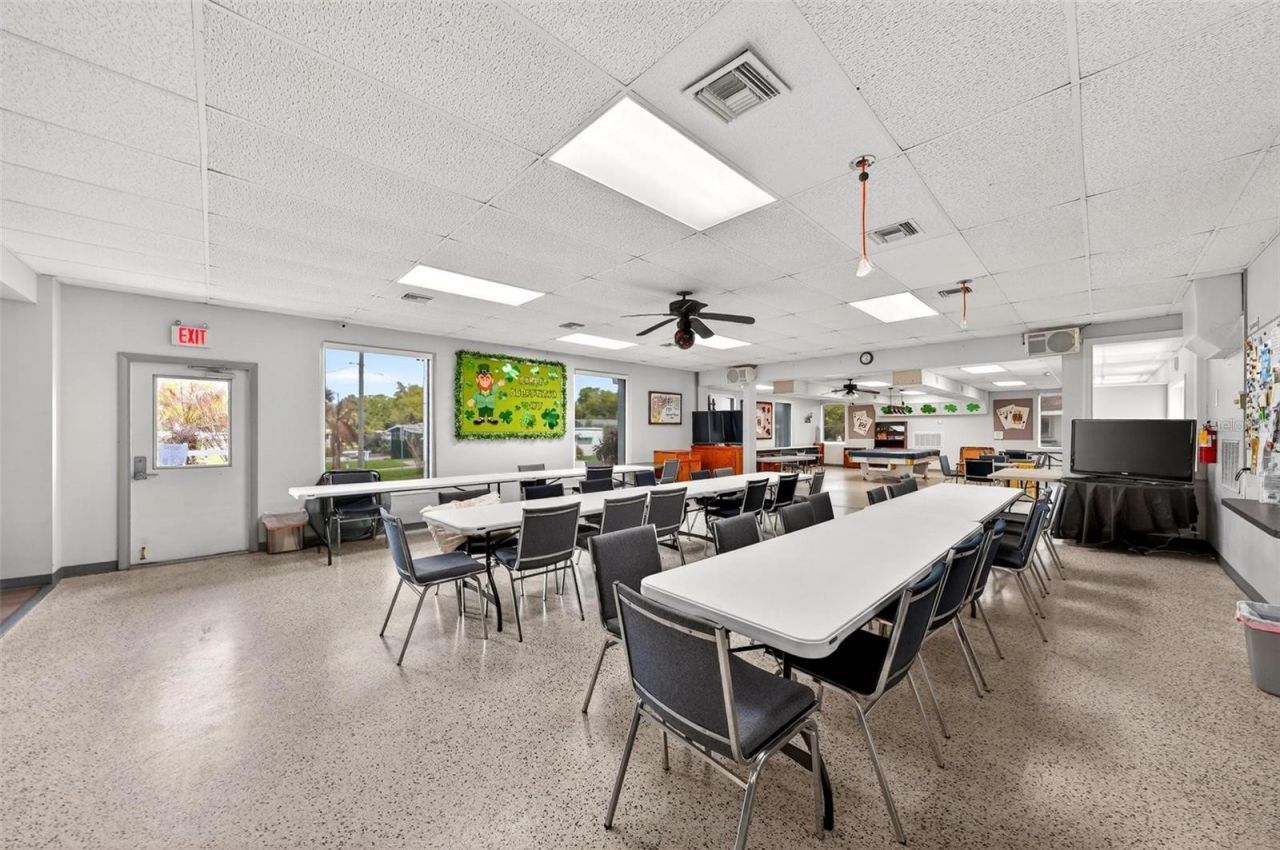 31609 Terrace Drive , Tavares, FL 32778 Photo