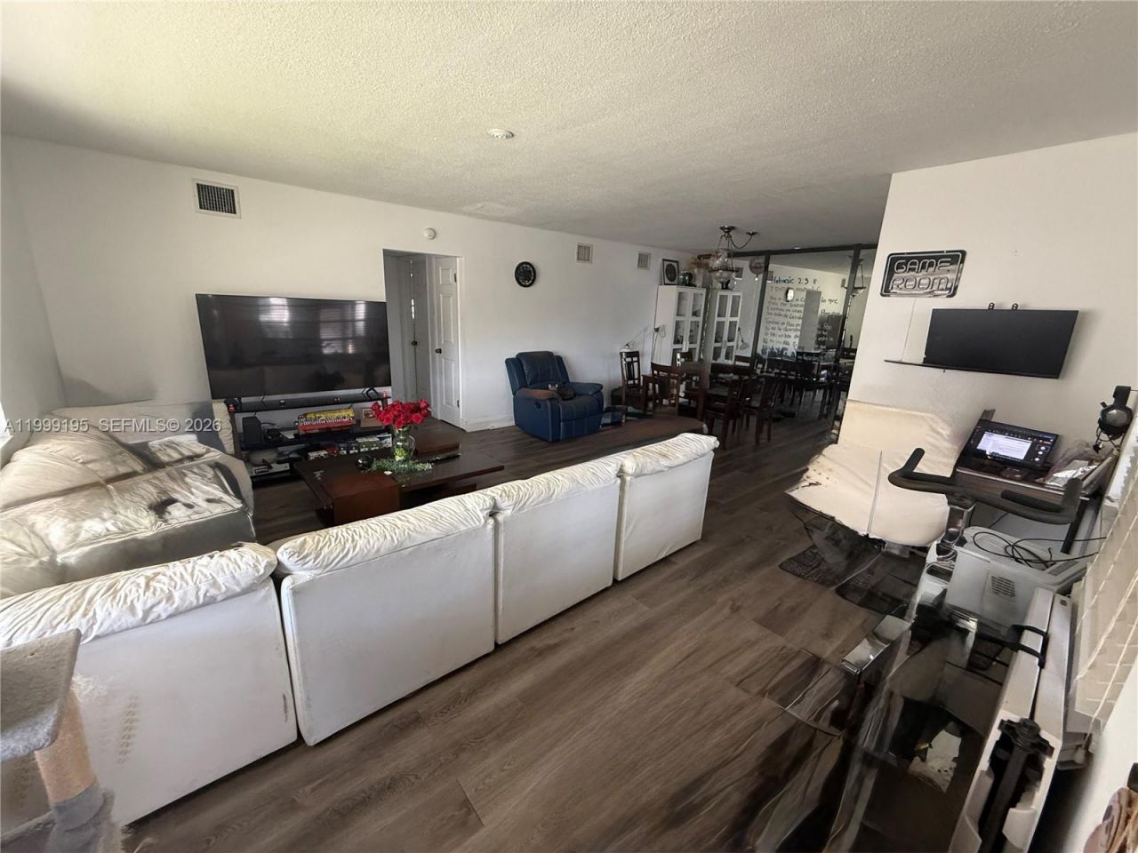 141 NE 10th Ave , Unit 17B, Hallandale Beach, FL 33009 Photo