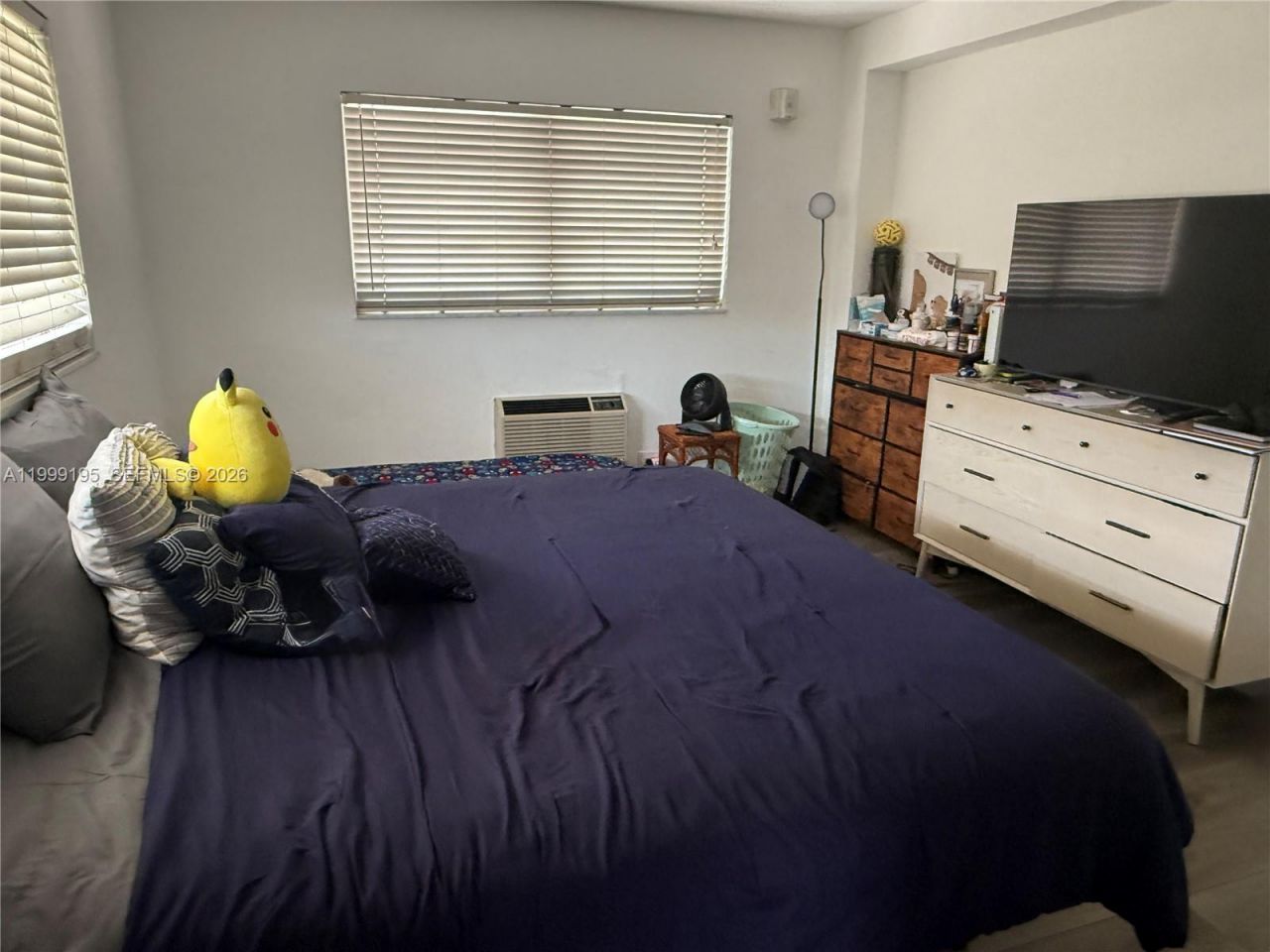 141 NE 10th Ave , Unit 17B, Hallandale Beach, FL 33009 Photo