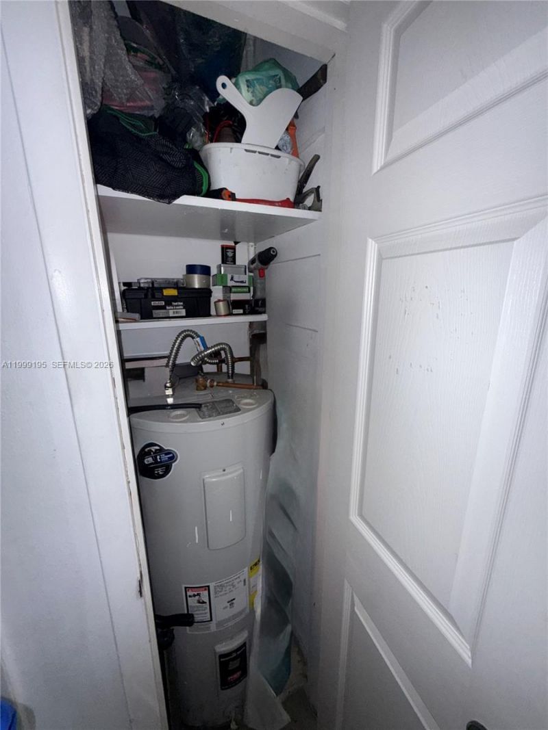 141 NE 10th Ave , Unit 17B, Hallandale Beach, FL 33009 Photo