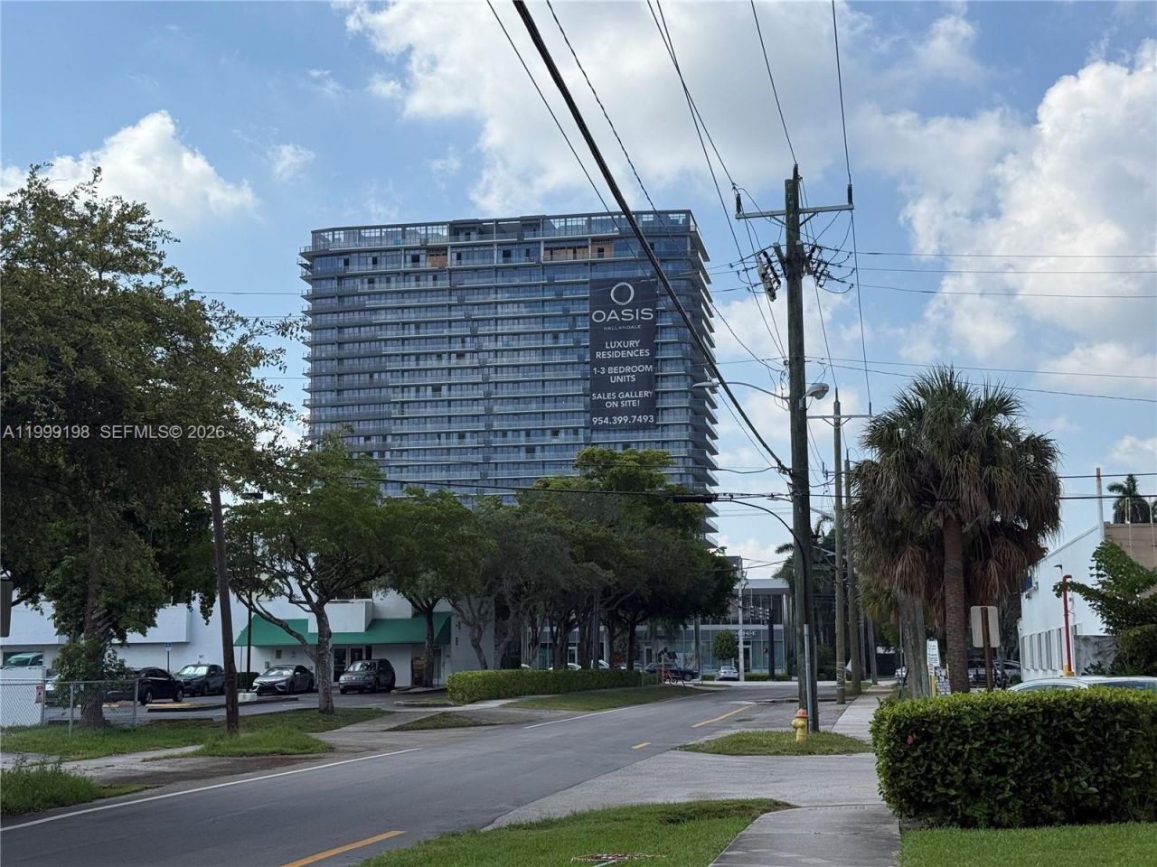 141 NE 10th Ave , Unit 17B, Hallandale Beach, FL 33009 Photo