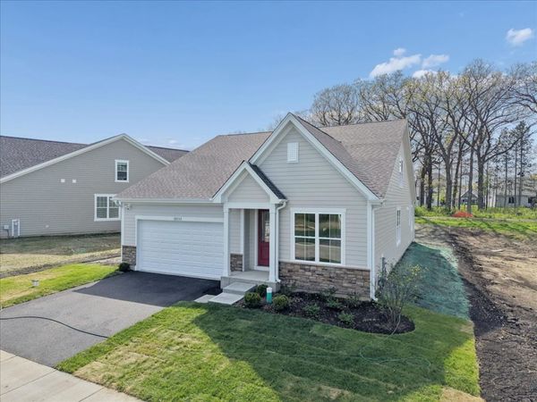 22164 W Casa Bella View, Kildeer, IL 60047