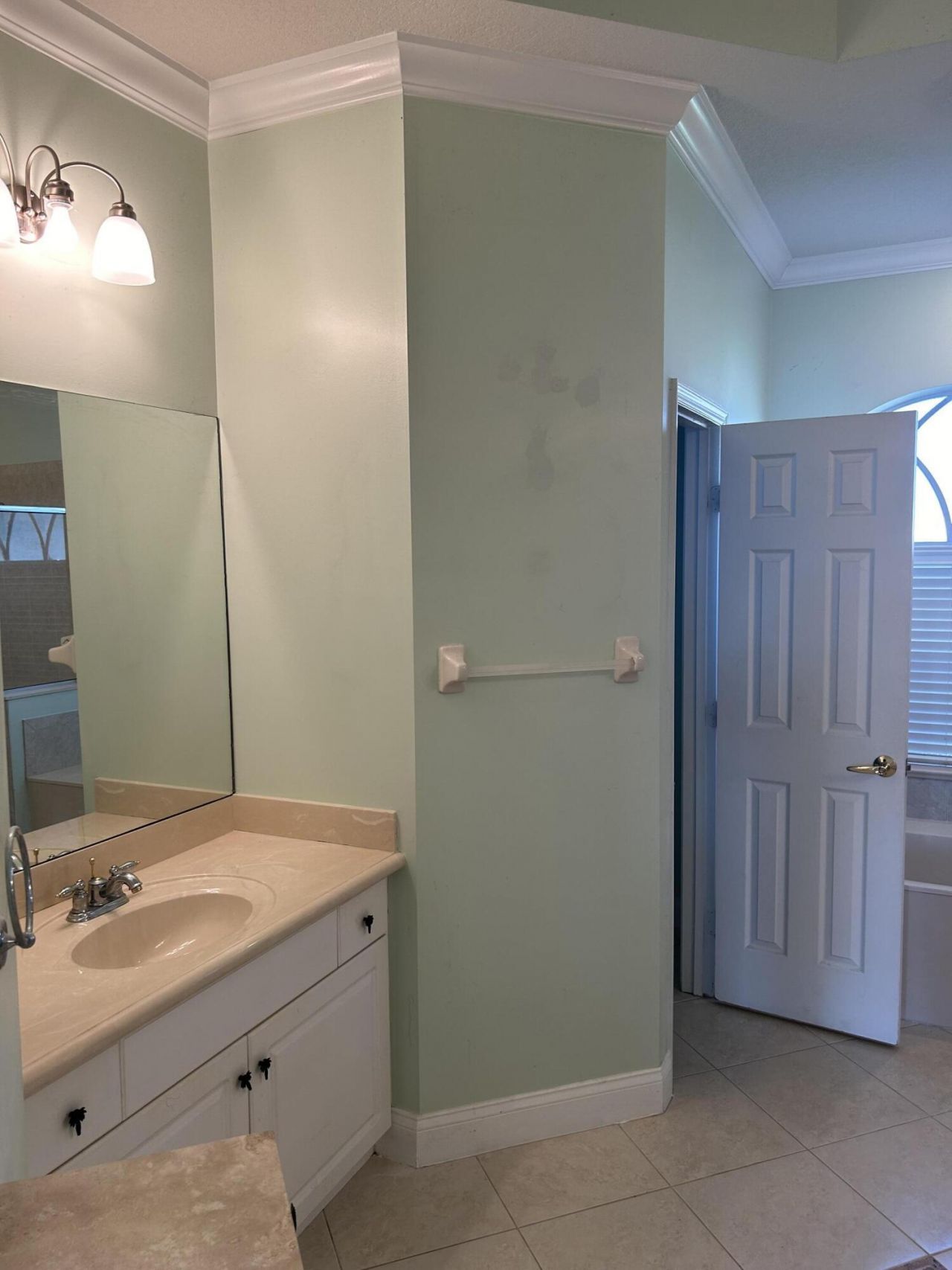 6619 NW Omega Road, Port Saint Lucie, FL 34983 Photo