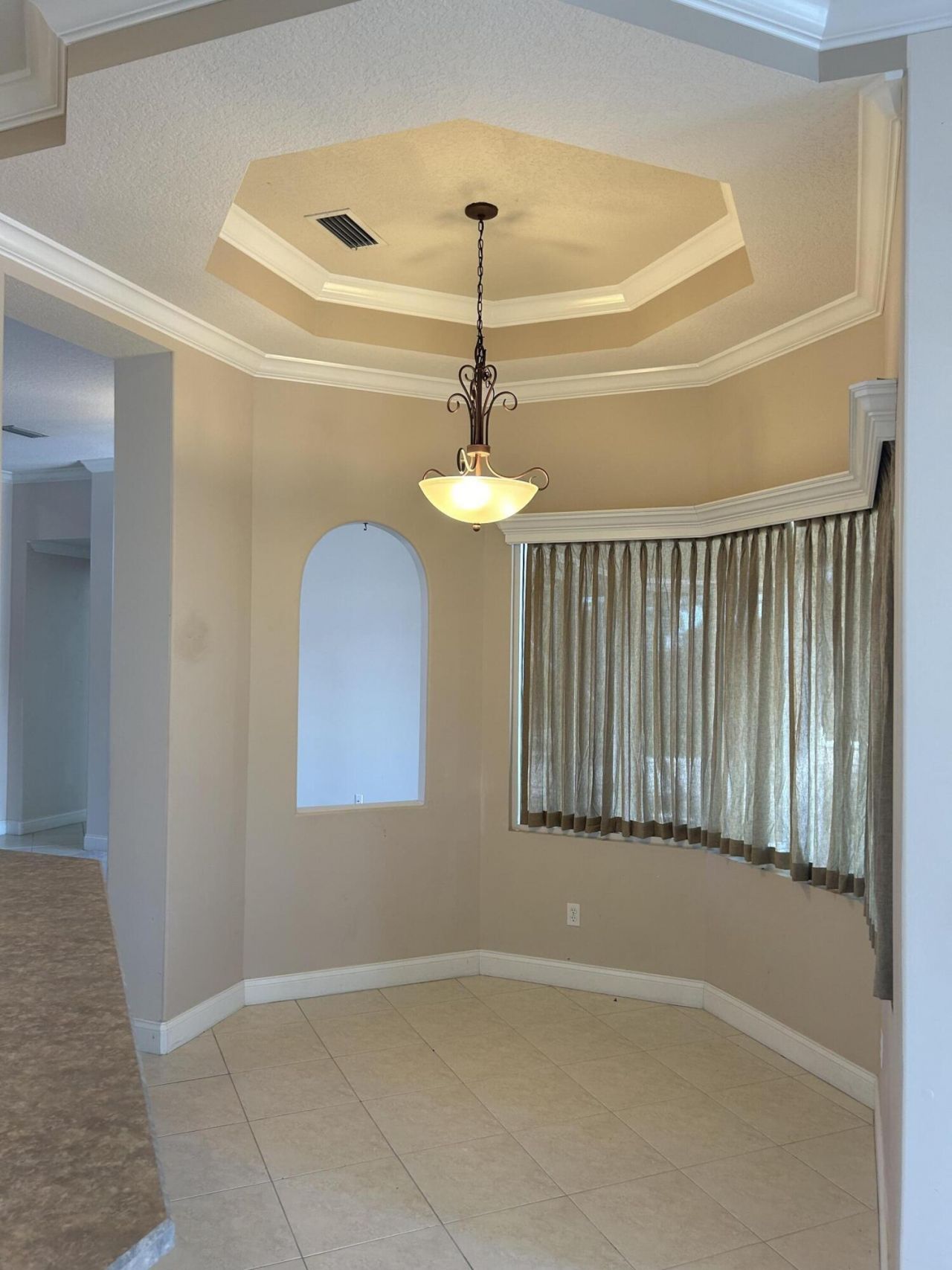 6619 NW Omega Road, Port Saint Lucie, FL 34983 Photo