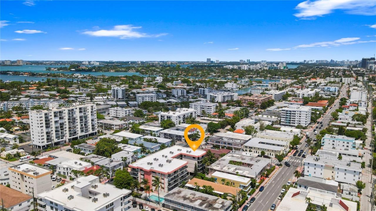 7801 Abbott Ave , Unit 508, Miami Beach, FL 33141 Photo
