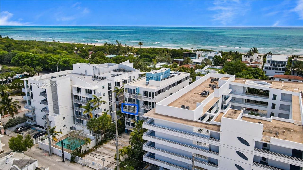7824 Collins Ave, Unit 401, Miami Beach, FL 33141 Photo