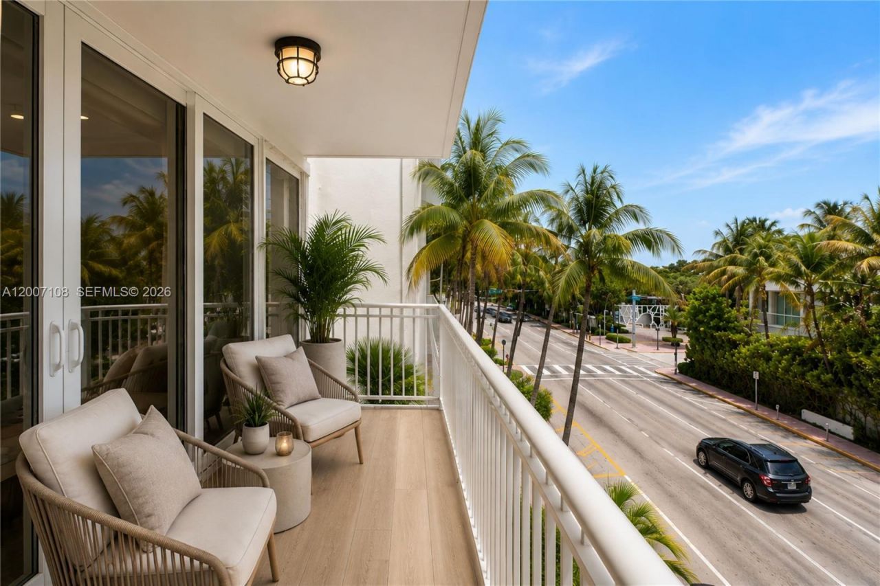 7824 Collins Ave, Unit 401, Miami Beach, FL 33141 Photo