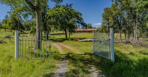 5039 Old Emigranttrail East, Mountain Ranch, CA 95246 Photo