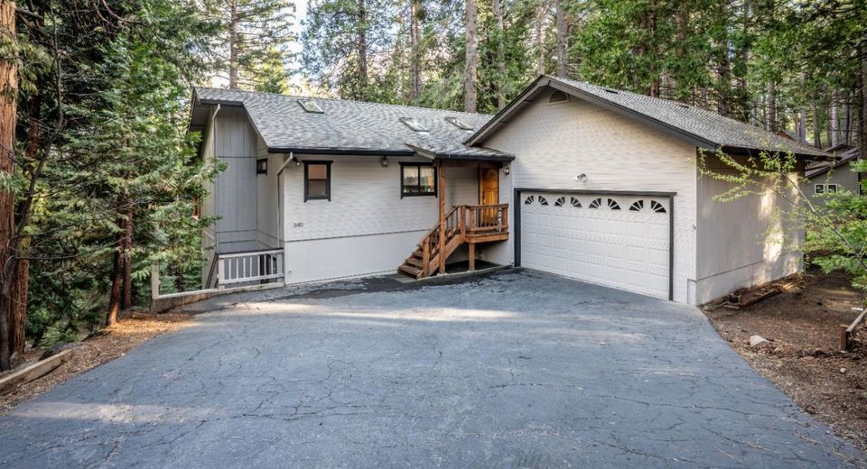 2180 Cheyenne Way, Dorrington, CA 95223 Photo
