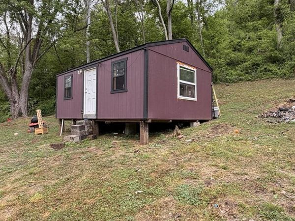 130 Pleasant Ridge Road, Pomeroy, OH 45769