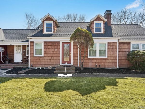 165 Montauk Highway , Unit B, Westhampton, NY 11977