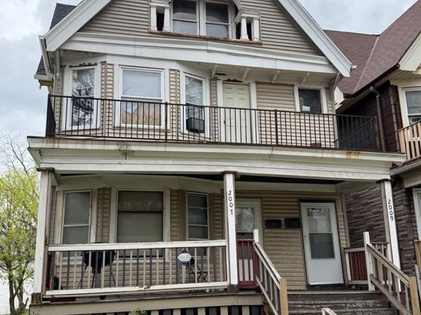 2007 N 40th STREET, Unit 2009, Milwaukee, WI 53208