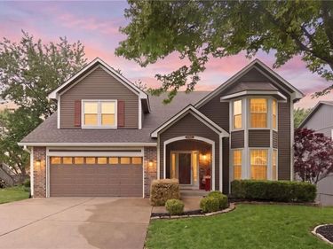 7511 N Palmer Avenue, Kansas City, MO 64158