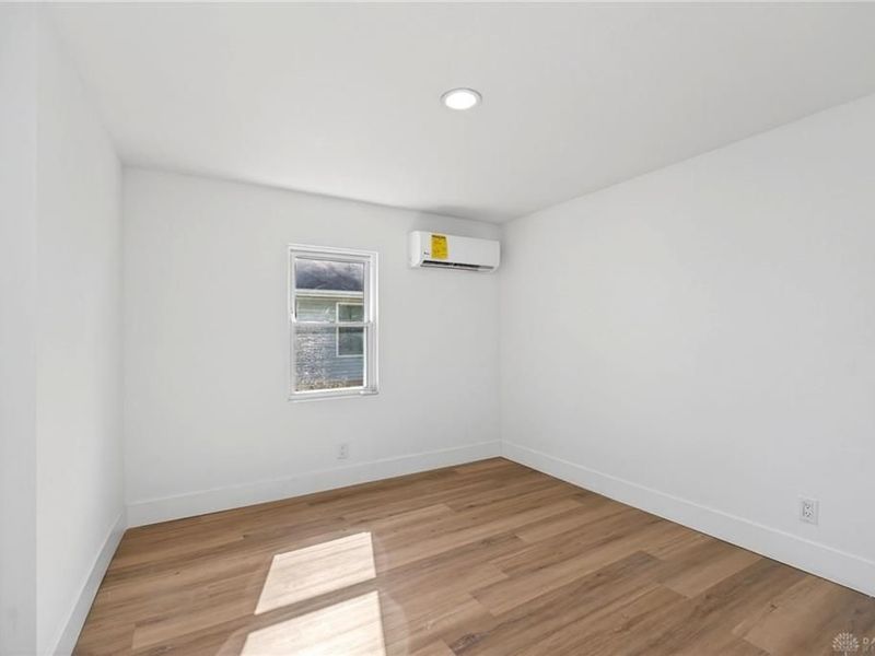 830 Washington, Troy, OH 45373 Photo 16