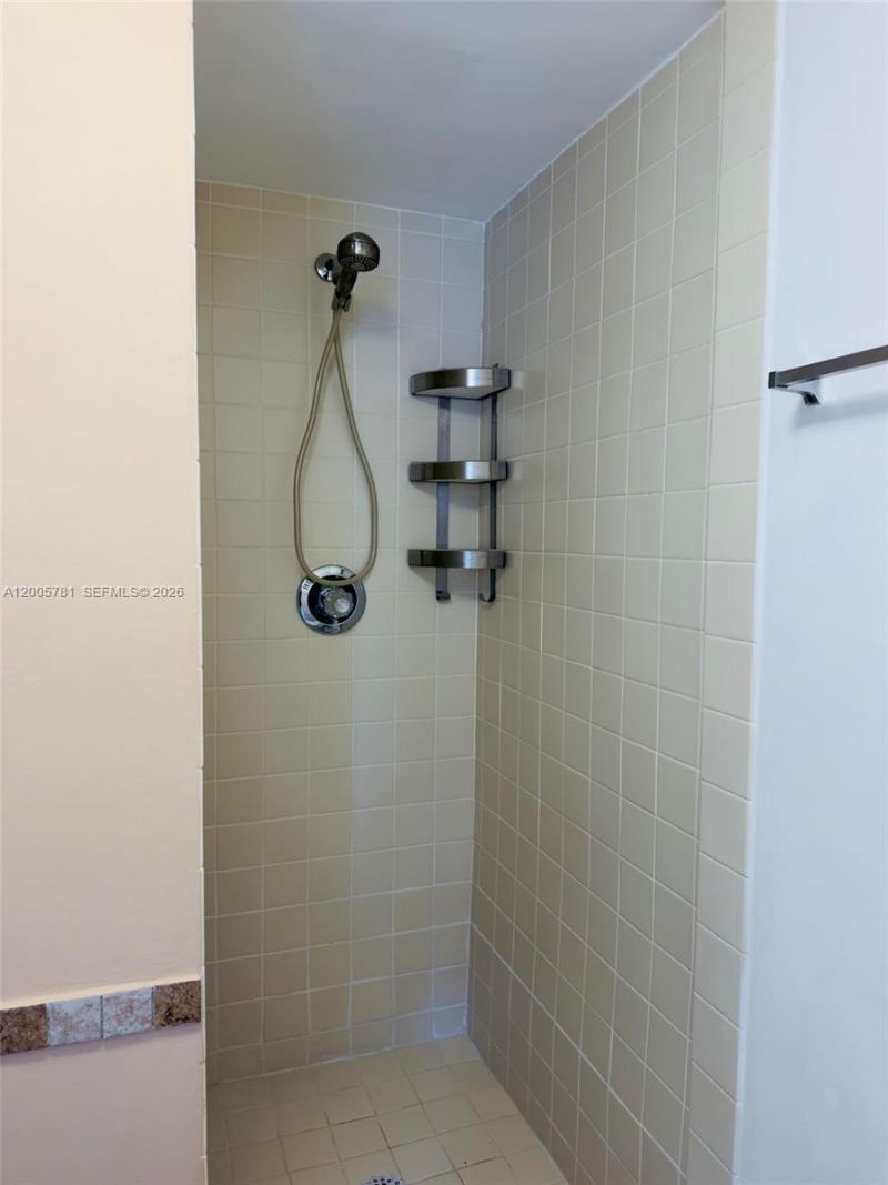 3052 SW 27th Ave , Unit 204, Miami, FL 33133 Photo