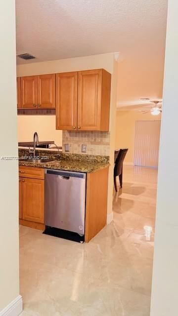 7148 Woodmont Ave, Tamarac, FL 33321 Photo
