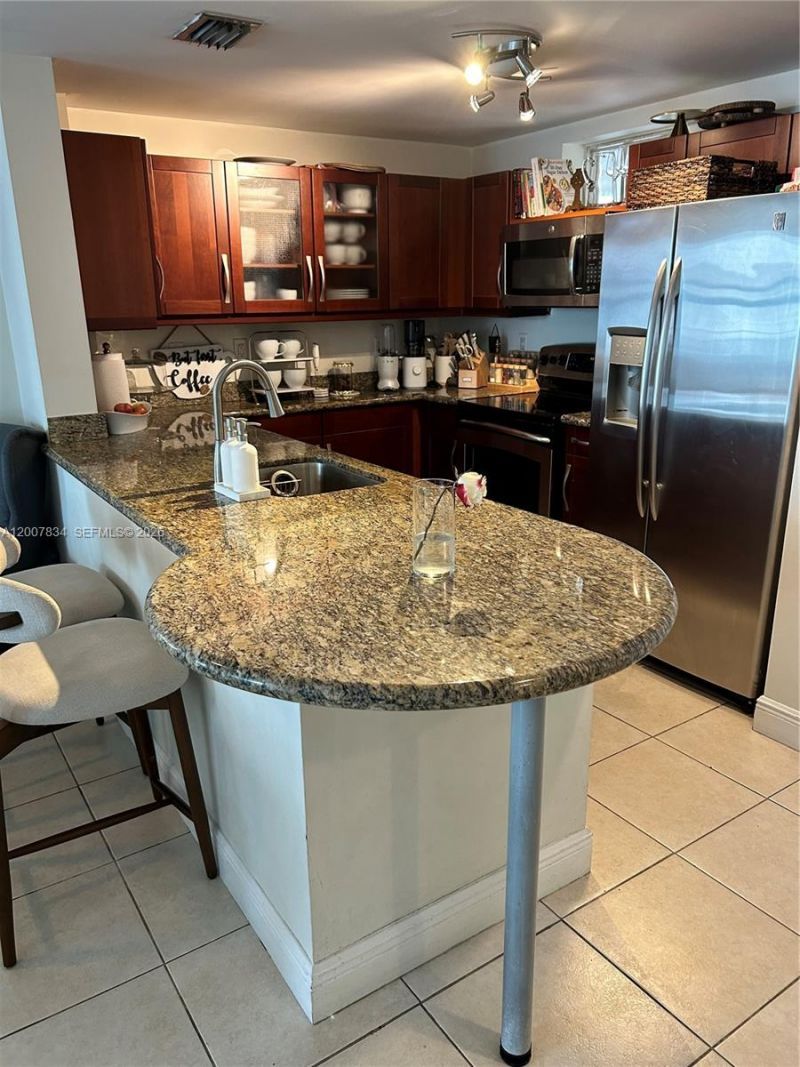 7275 SW 90th St , Unit C612, Miami, FL 33156 Photo