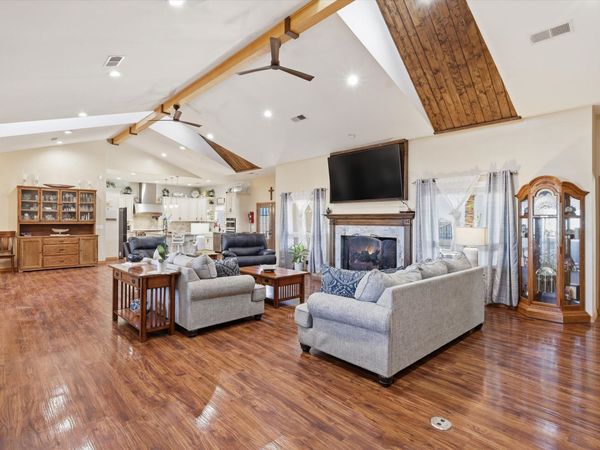 15 W Serena Lane, Santa Fe, NM 87508