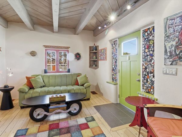 1204 Agua Fria Street , Santa Fe, NM 87501