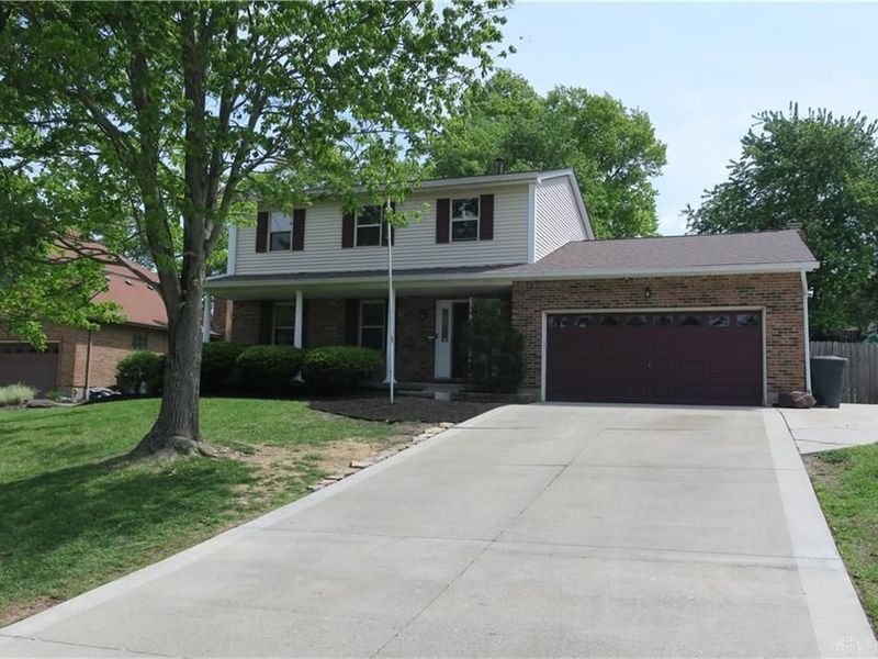 3288 Milverton Court, Cincinnati, OH 45248 Photo 2