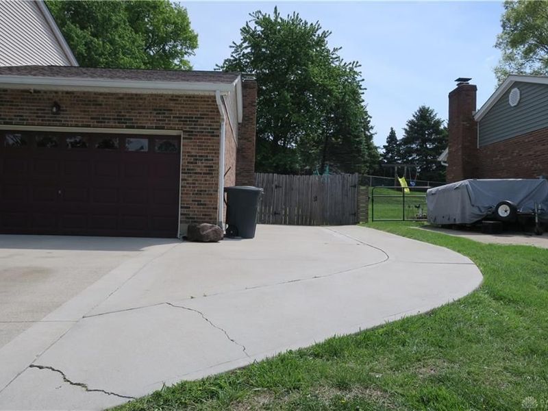 3288 Milverton Court, Cincinnati, OH 45248 Photo 3