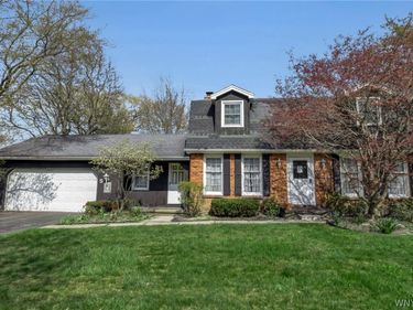 5 Burning Bush , Orchard Park, NY 14127