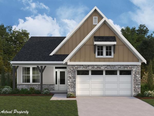 5979 Windcliff Drive E, Grove City, OH 43123