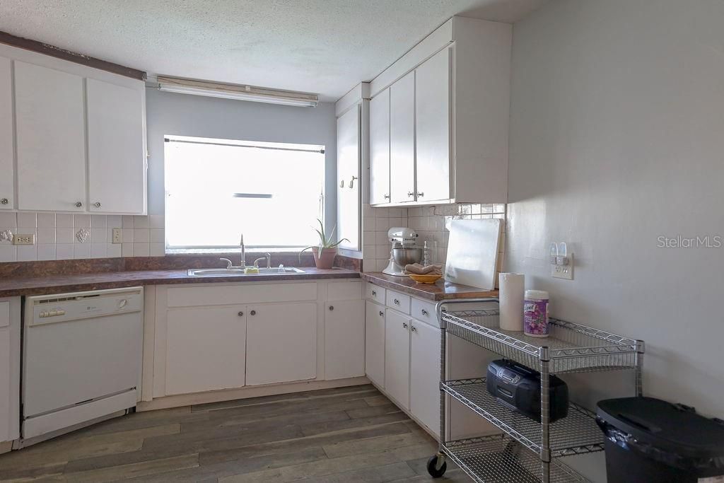 4734 Ridge Point Drive, Tampa, FL 33624 Photo