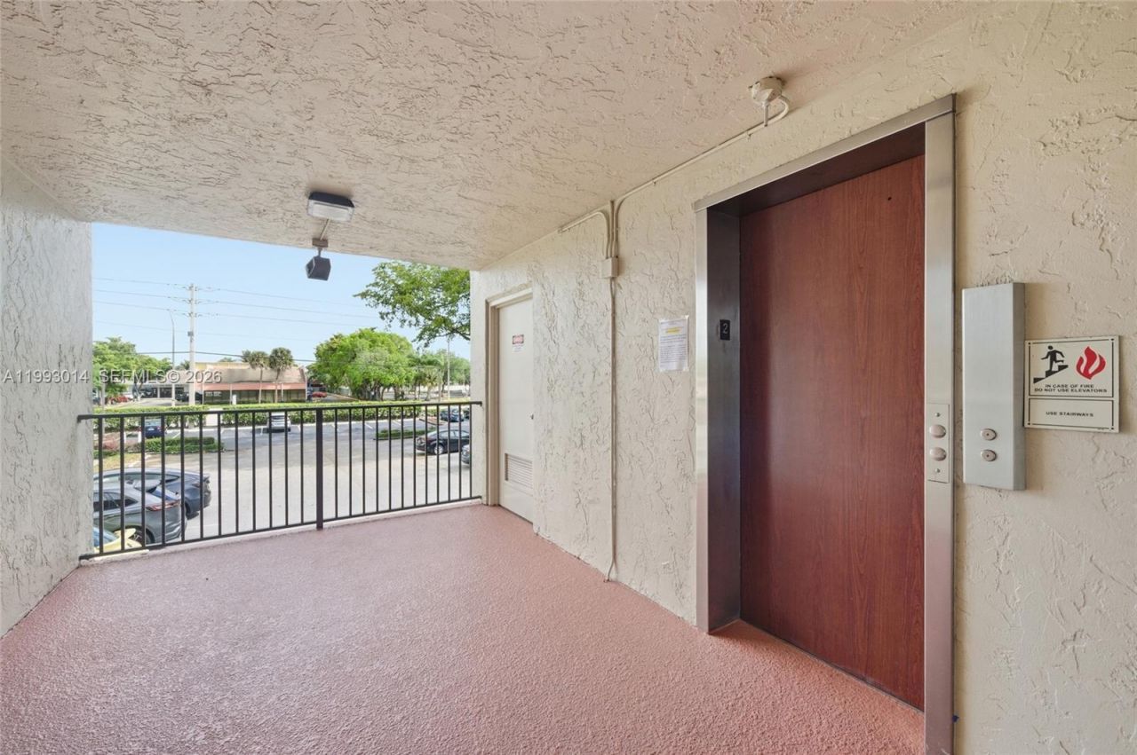 7950 W Mcnab Rd , Unit 222, Tamarac, FL 33321 Photo