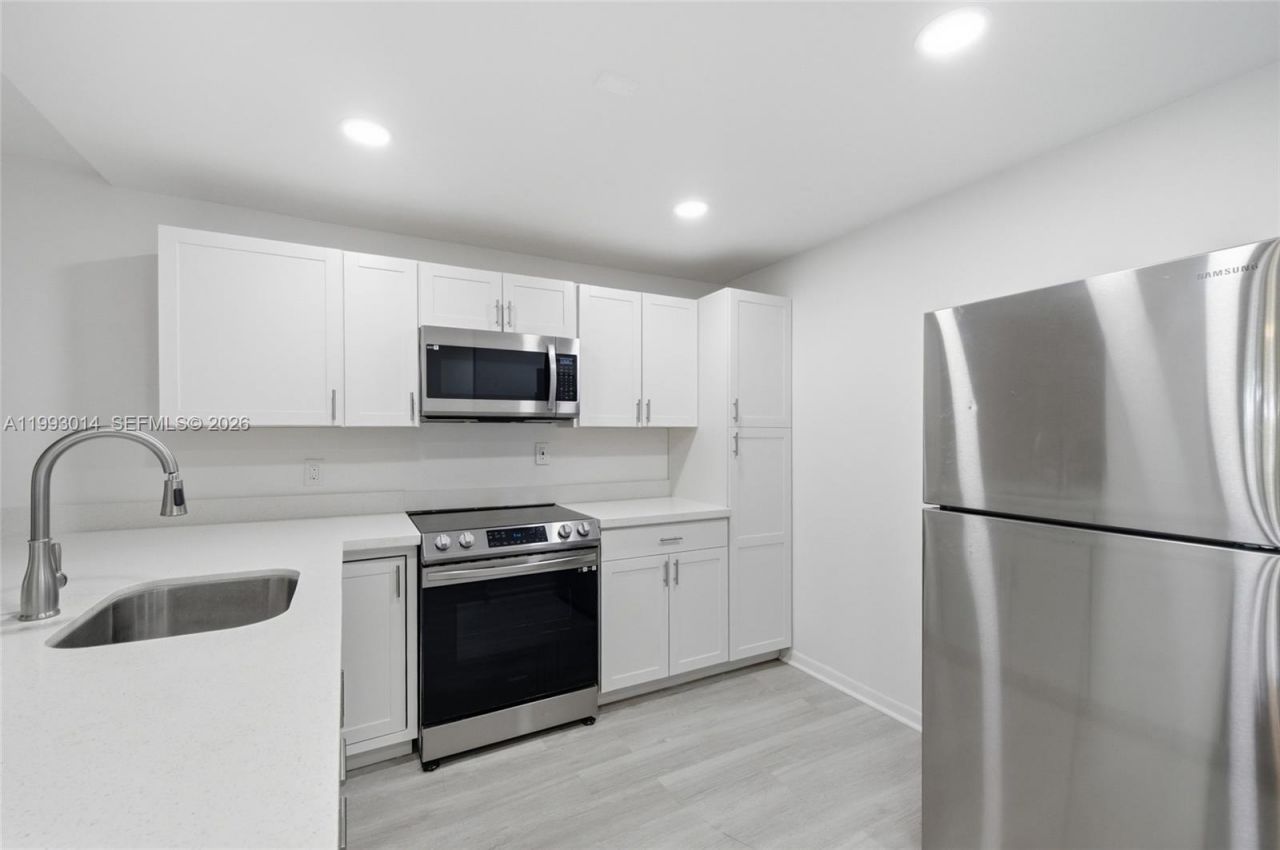 7950 W Mcnab Rd , Unit 222, Tamarac, FL 33321 Photo