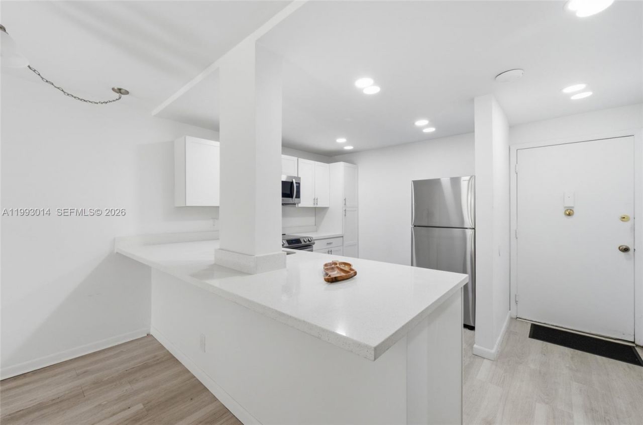 7950 W Mcnab Rd, Unit 222, Tamarac, FL 33321 Photo
