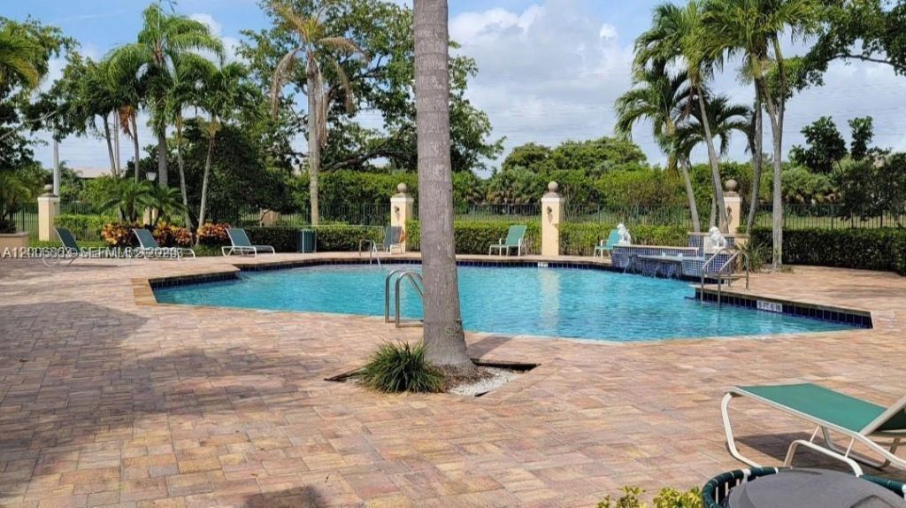 Please Call For Address, Unit 106, West Palm Beach, FL 33409 Photo