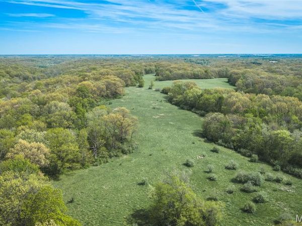 17816 Powerline Road, Grafton, IL 62037